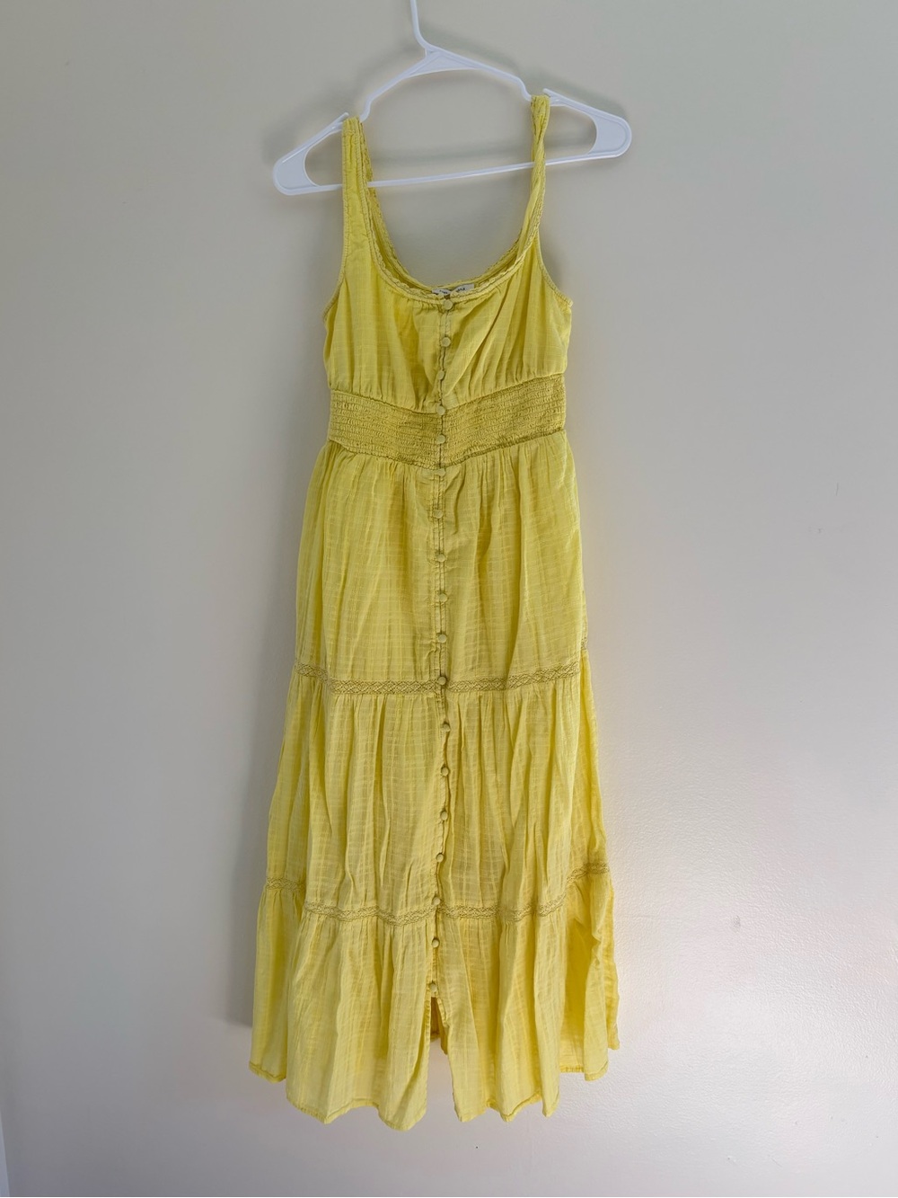 American Eagle Outfitters Yellow Tiered Button-Front Maxi Dress